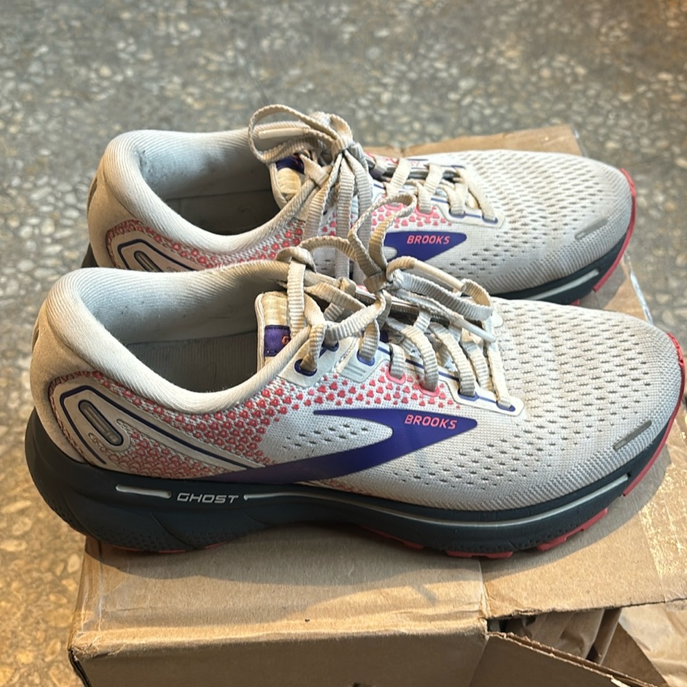 Brooks Ghost 14, Women’s Sz 7.5